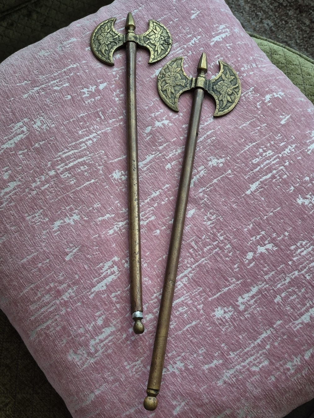 Ornamental Double-Head Axe Wall Decor in Antique Gold Colour and Bronze